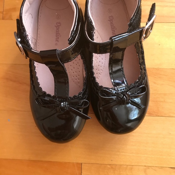 NWOT. Dress girl shoes black real leather - Picture 2 of 8
